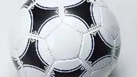 奈梅亨重大让步背后：战略升级还是力挺拉力赛新篇章？